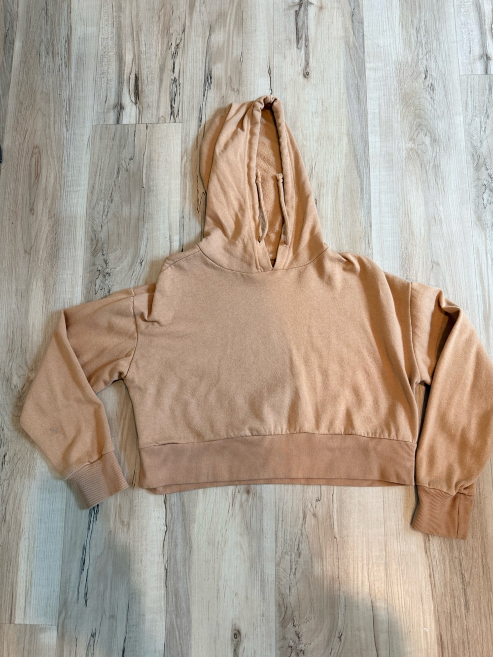 Forever 21 Cropped Hoodie in Light Tan
